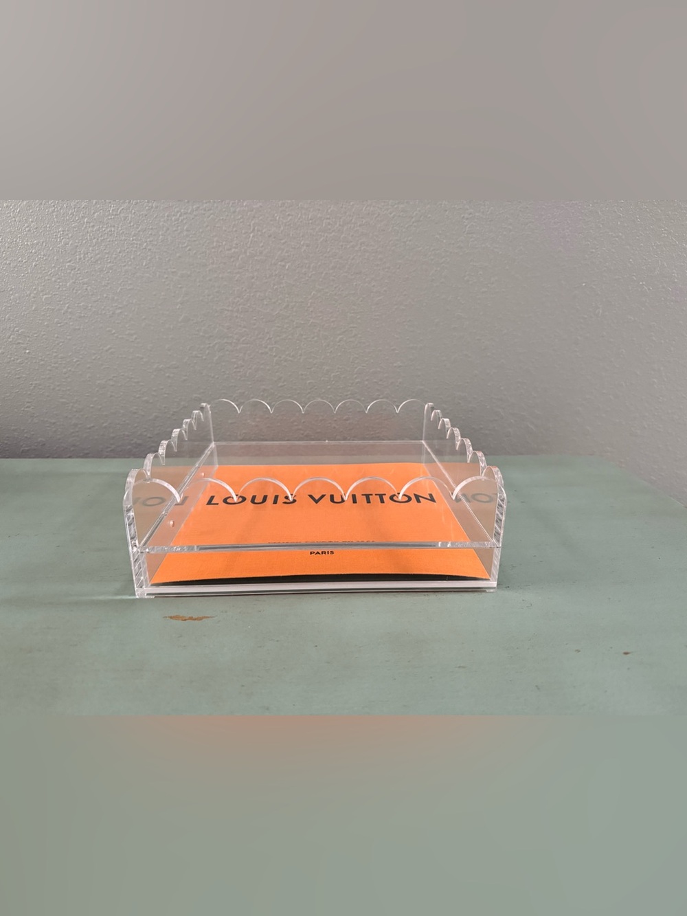 *Handmade* Acrylic Vanity Tray with Louis Vuitton Authentic Shopping Bag - Picture 6 of 6